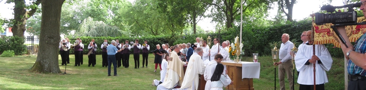 Sacramentsdag 22-6-2025. Zie het prachtige verslag!